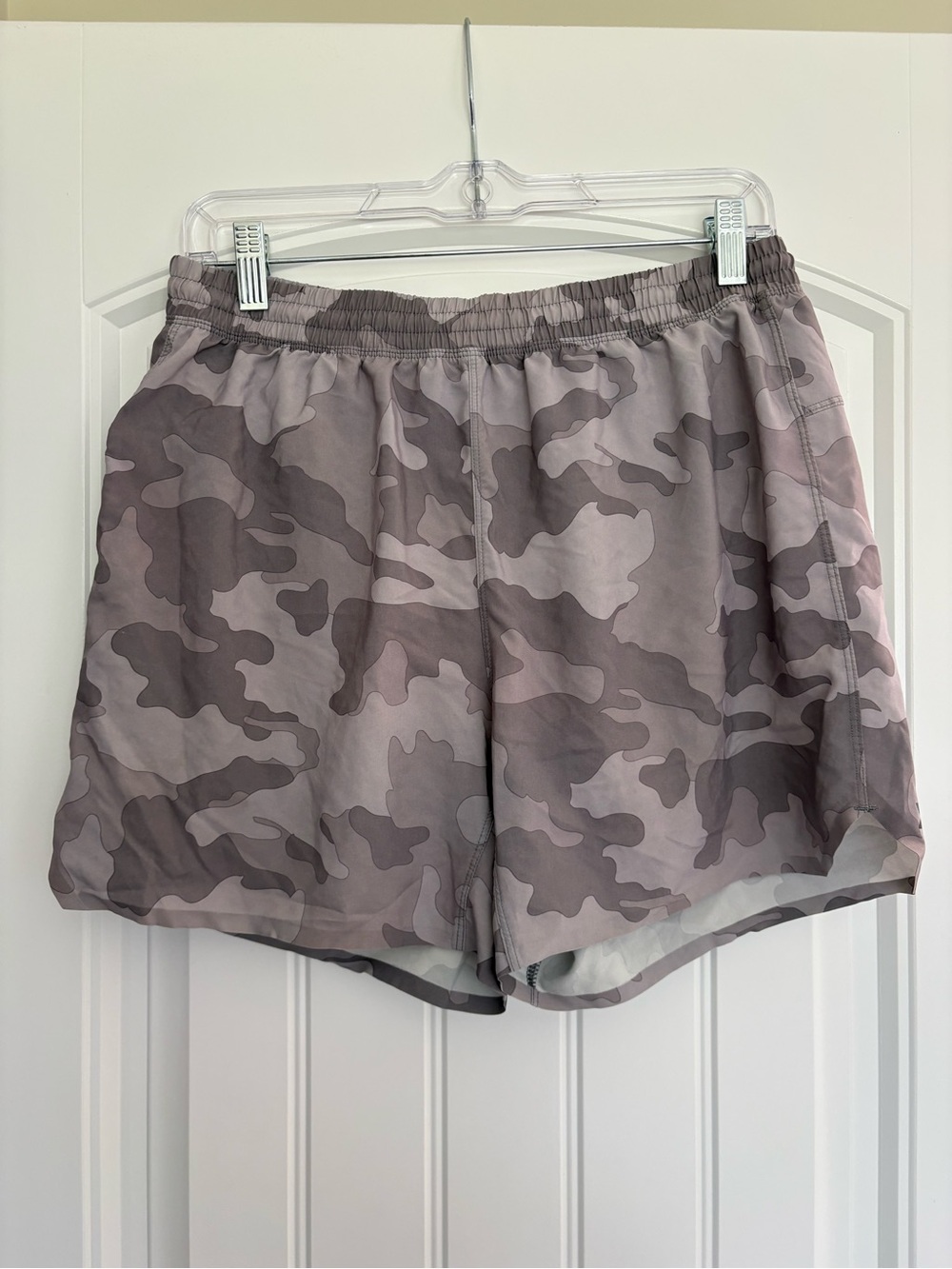 All in Motion Men's Camo Athletic Shorts - Gray